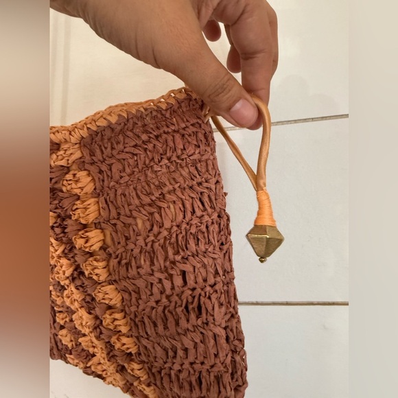 NWOT FREE PEOPLE Heatwave Mini Crossbody Woven Raffia Straw Drawstring Bohemian - Picture 8 of 16